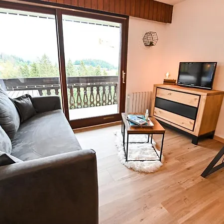 Classified Comfort View On Aravis Apartment